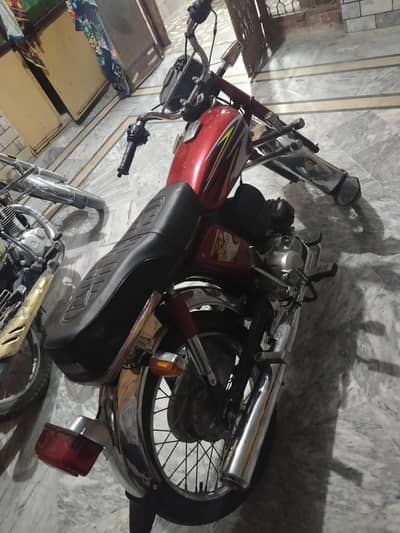 Yamaha yd400