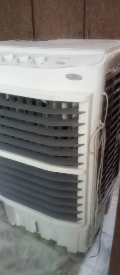 almost new cooler