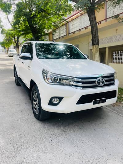 Toyota Hilux Rivo 2020