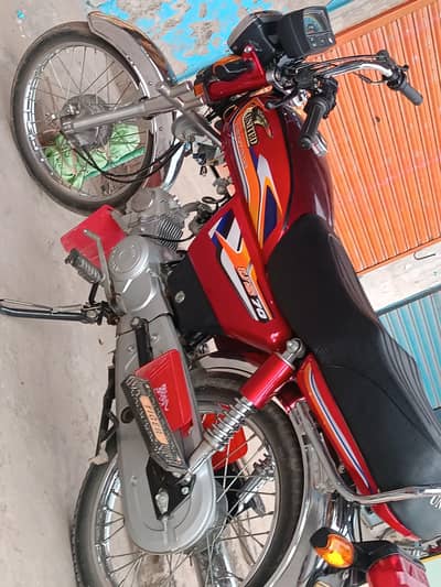 United 70cc