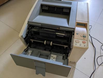 Printer p3005dn dead not working