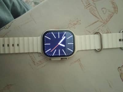 smart watch with charger and 4 high quality straps