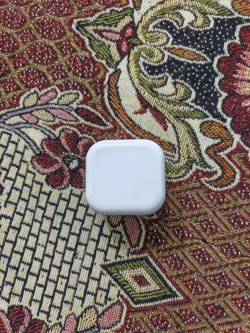 iphone adapter 0
