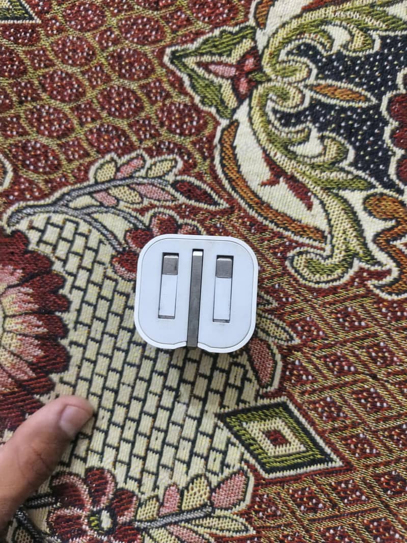 iphone adapter 1