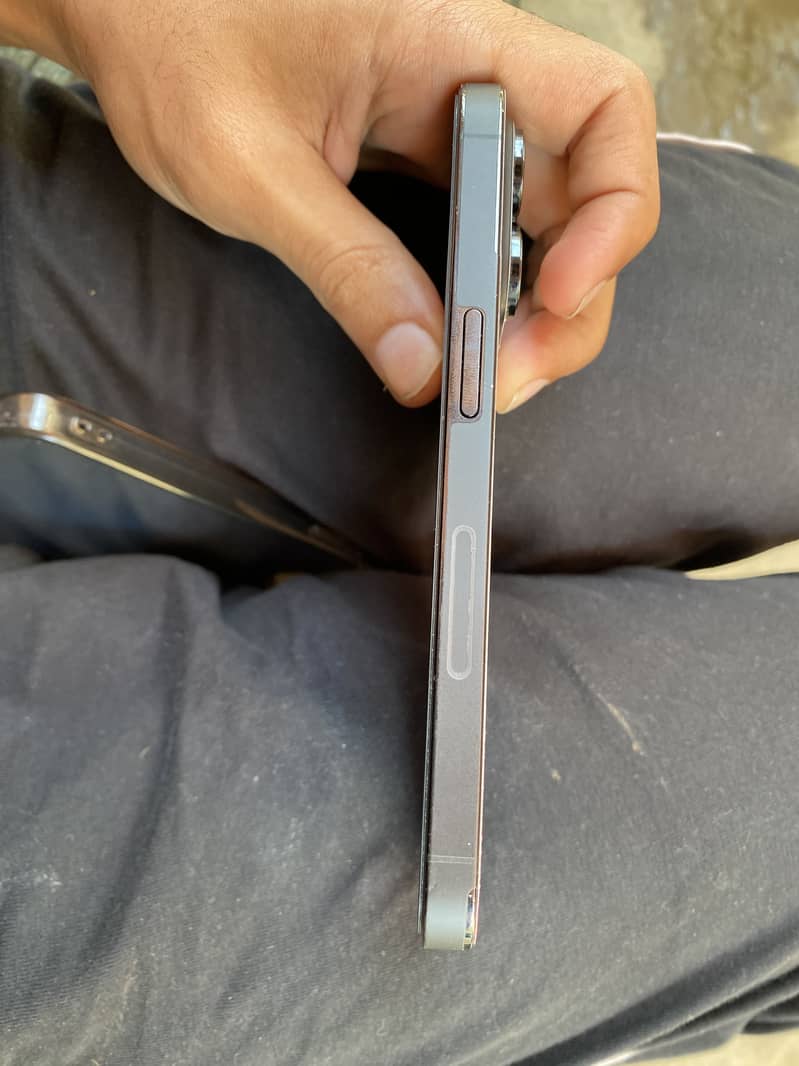 Iphone 14 pro 4