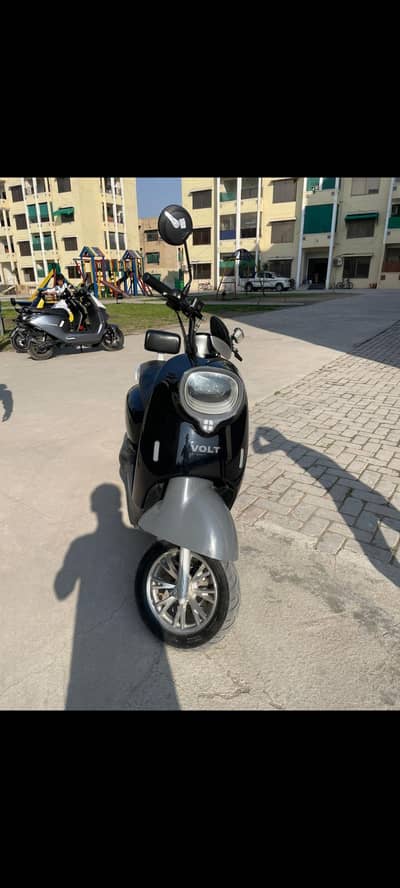 evee scooty