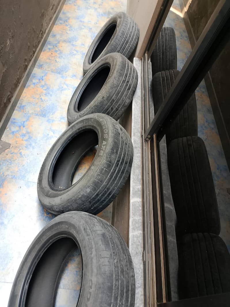 CAR Tyre 2