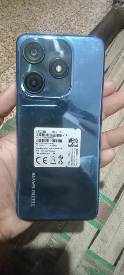 Techno spark 10c 4+2/128 GB 10/10 condition urgent sale