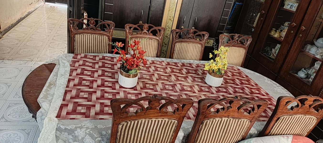 dining tabil 1