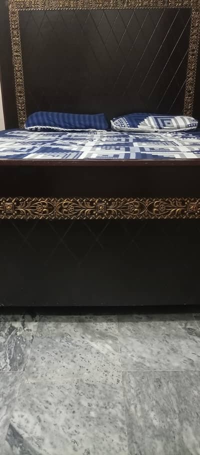 Best condition home used bed