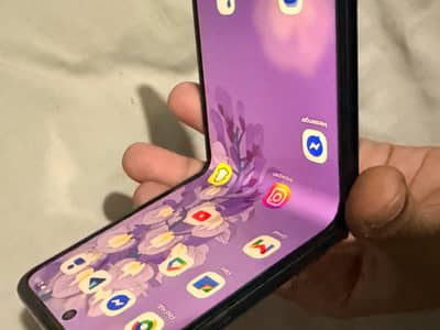 Motorola RAZR 50 (97k)