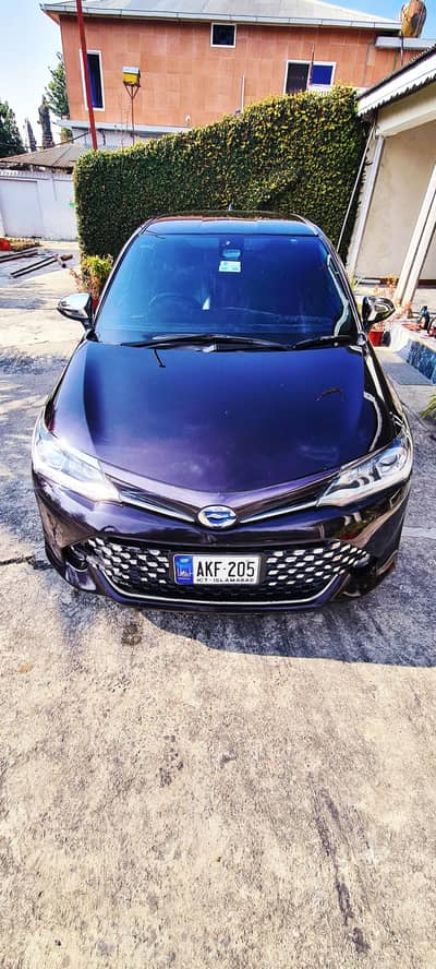 Toyota Corolla Fielder WXB hybrid top of line
