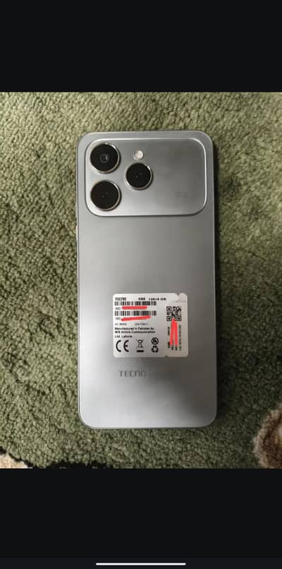 Tecno Spark 40 + Box + Charger