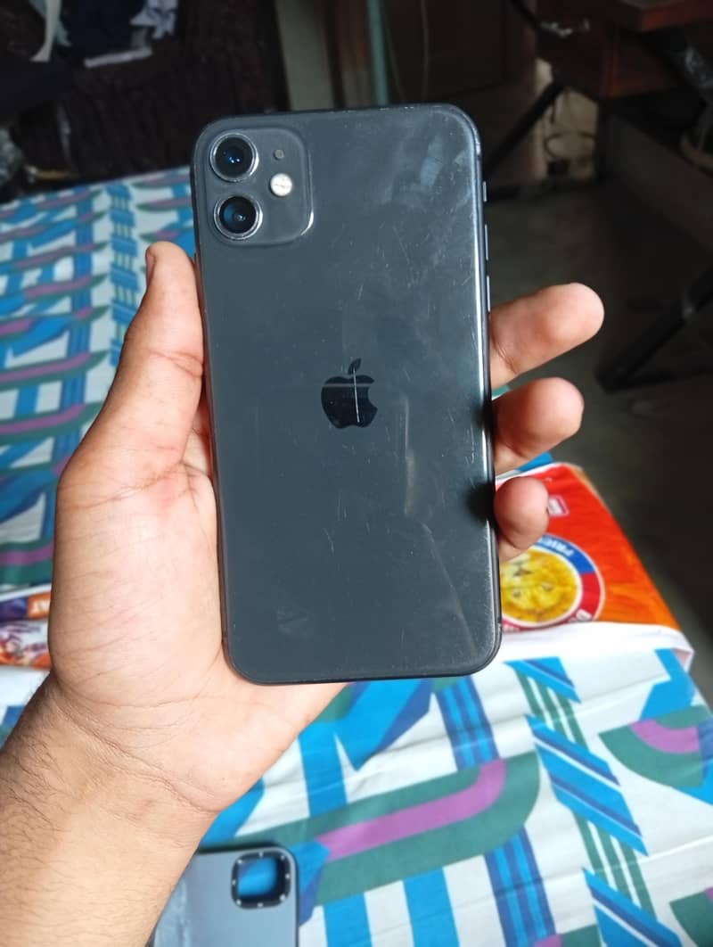 iPhone 11 2