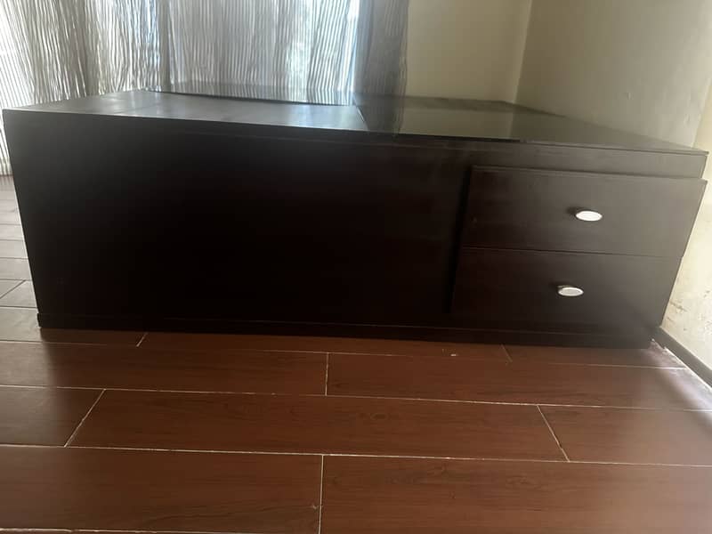 Stylish Centre Table 0