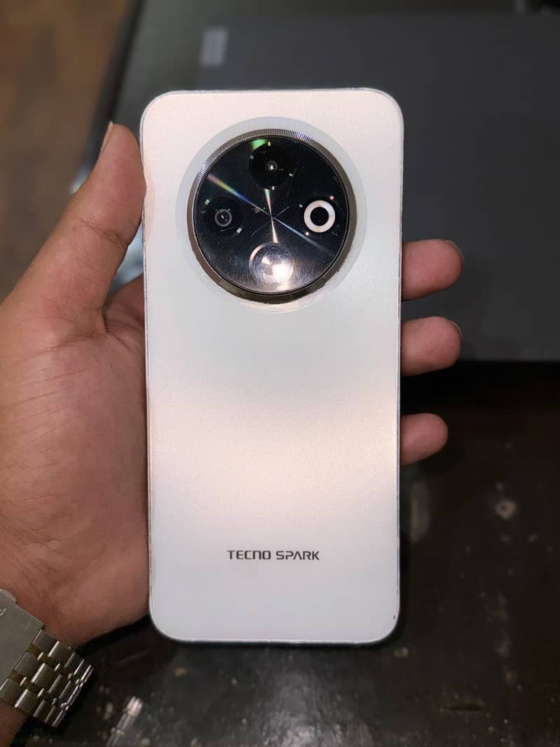 Techno Spark 30C 2