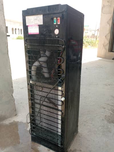 Water Dispenser
