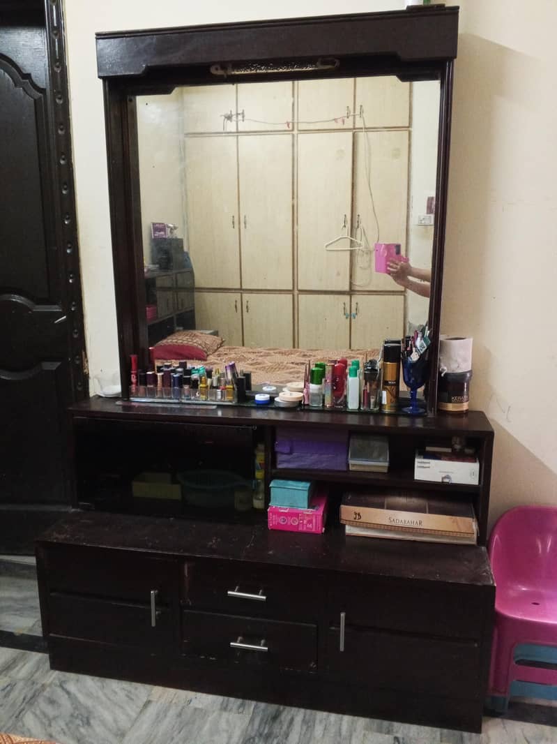 Dressing Table(wood) 1