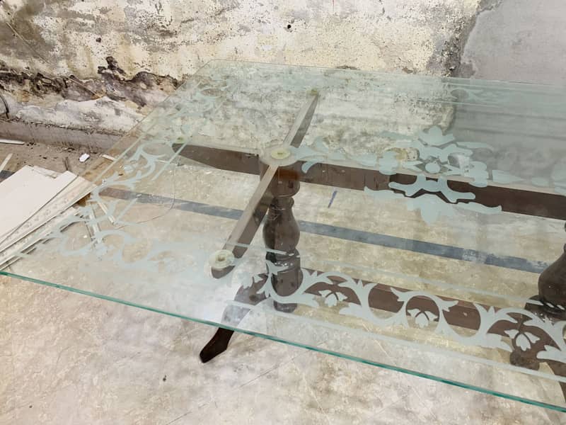 GLASS Dining Table 1