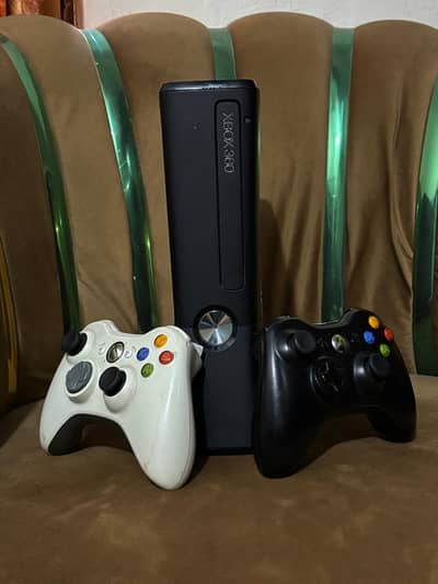 Xbox 360 slim (03209490730)
