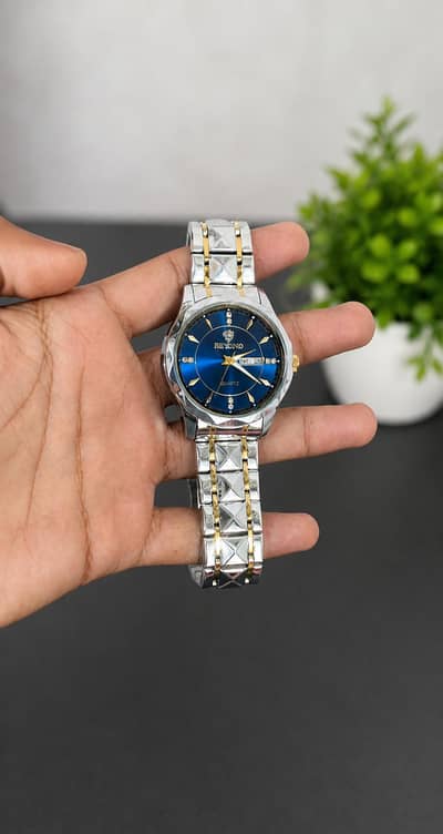 Stylish Men Watch New Model” ya “Luxury Silver Men Watch”