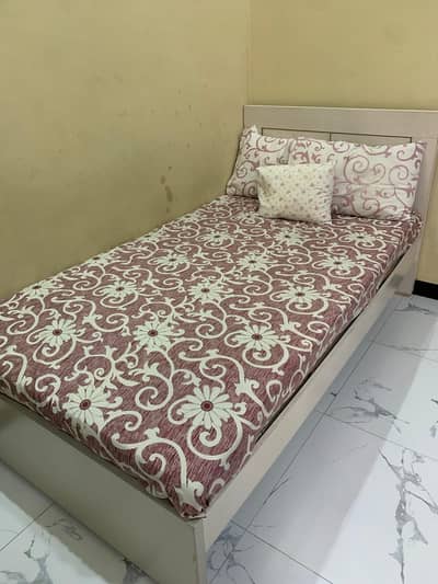 single bed