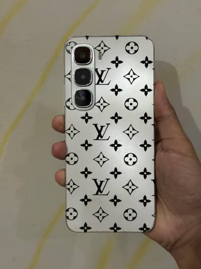 Infinix Hot 60i