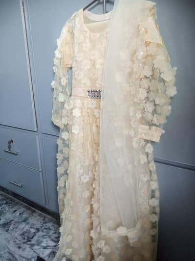 Beautiful Light Cream 3-Piece Floral Embroidered Maxi Dress