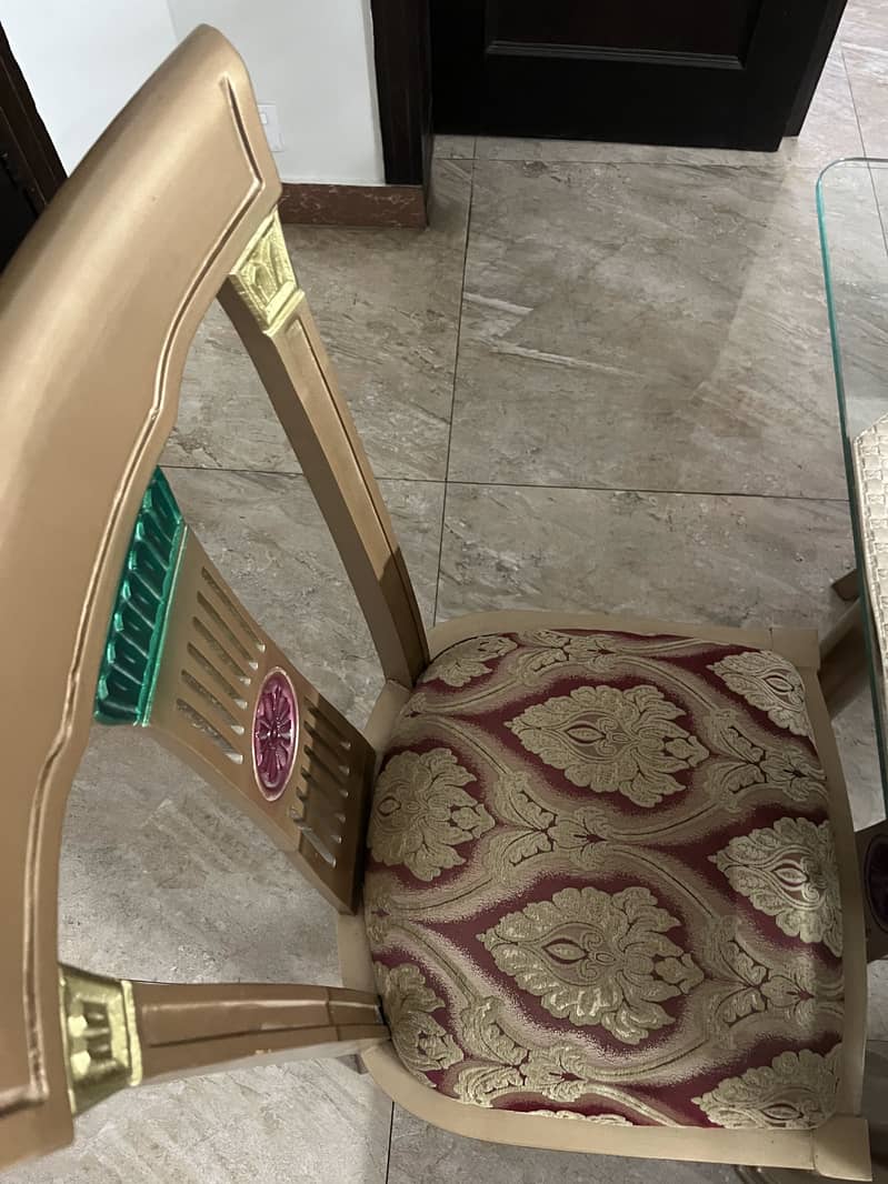 6 seater dining table 3
