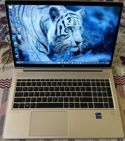 Hp probook 450 g9 core i7