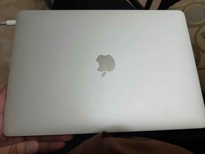 MacBook pro 2017 2