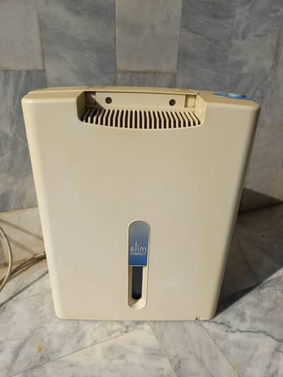 Hitachi dehumidifier