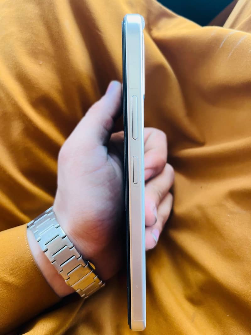Oppo A6s 3