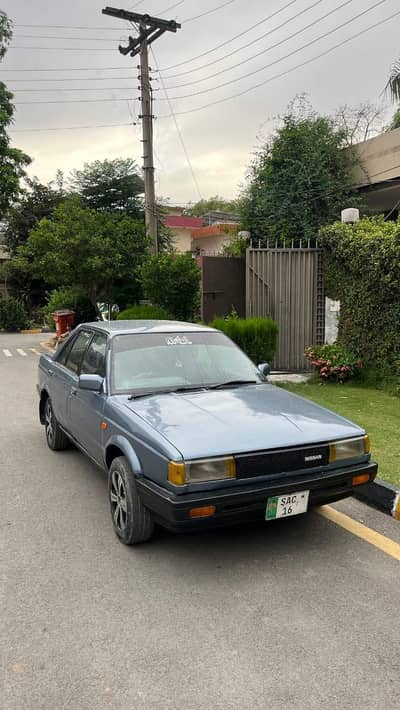 Nissan Sunny 86