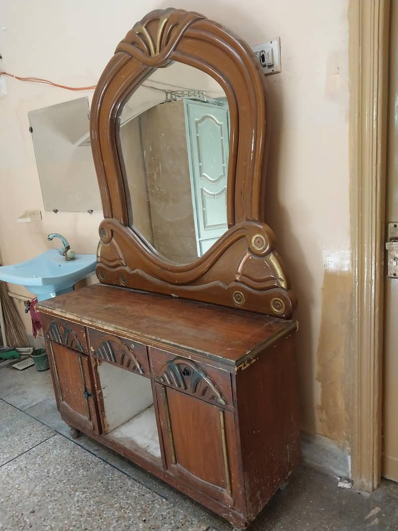 Dressing Table 1