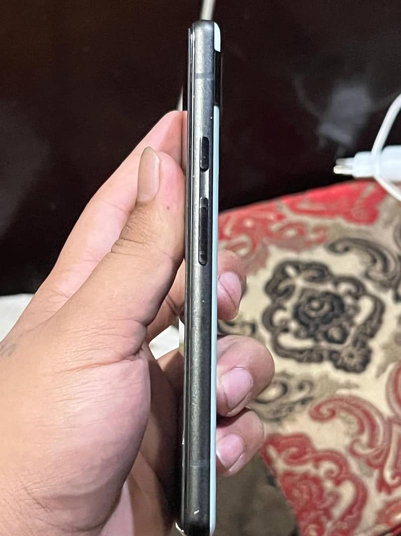 google pixel 6a 3