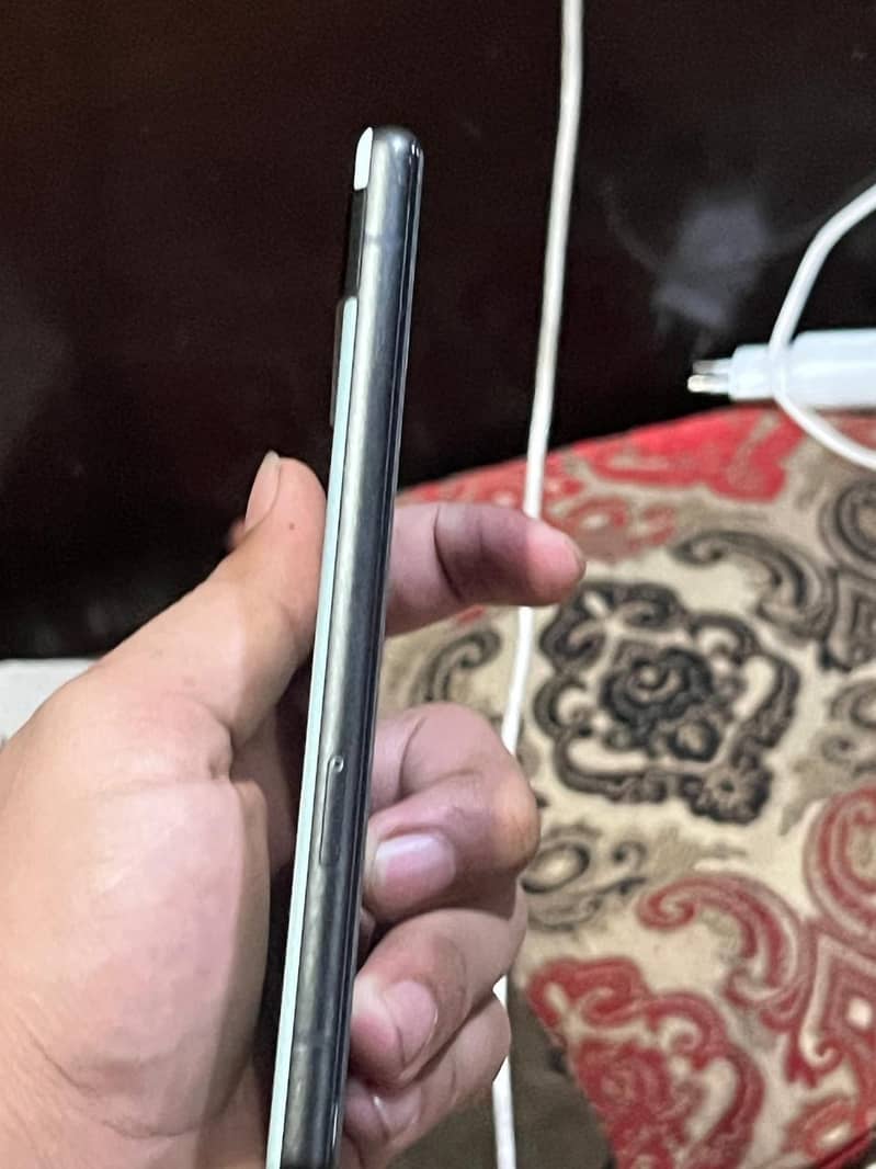 google pixel 6a 4