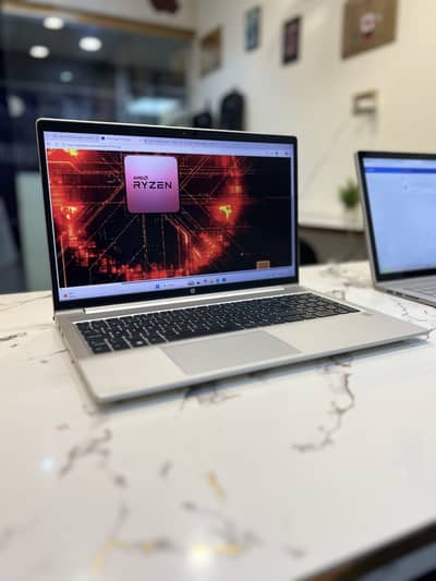 Ryzen  5 5600u 455g8 15.6 inches i7.12th genration