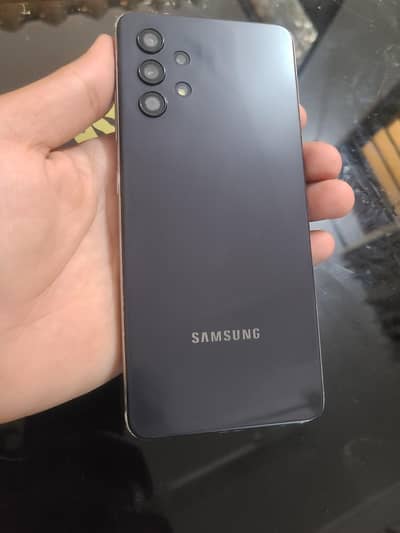 SAMSUNG A32