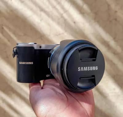 Samsung nx 210