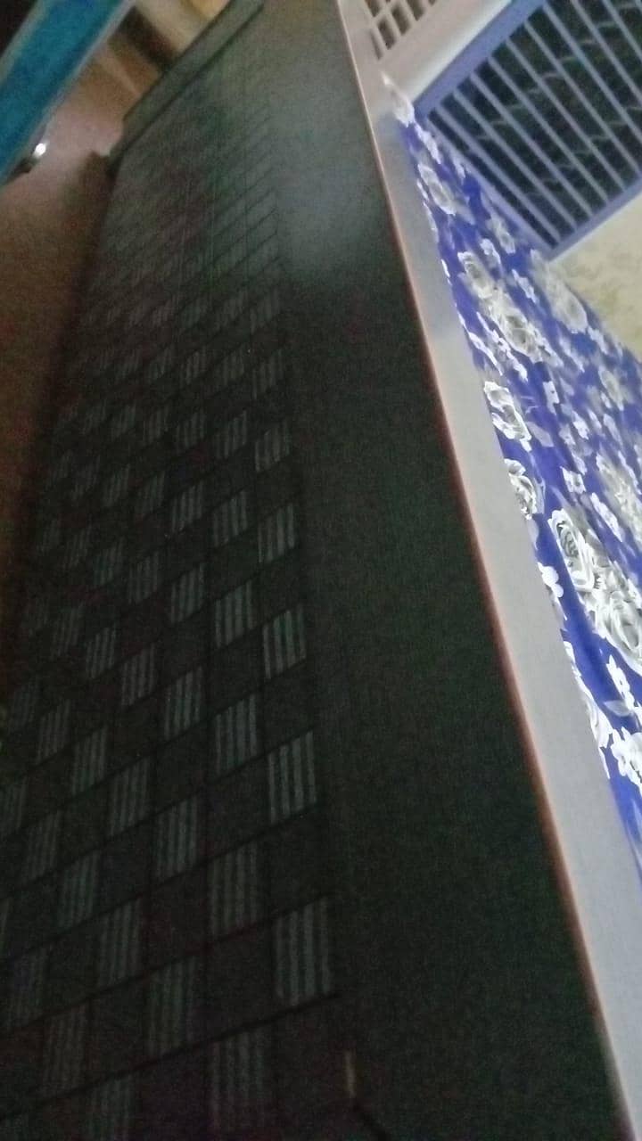 good condition bed 1