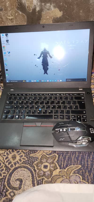 10/10 CONDITION LAPTOP 10 GB OF RAM 256 GB SSD