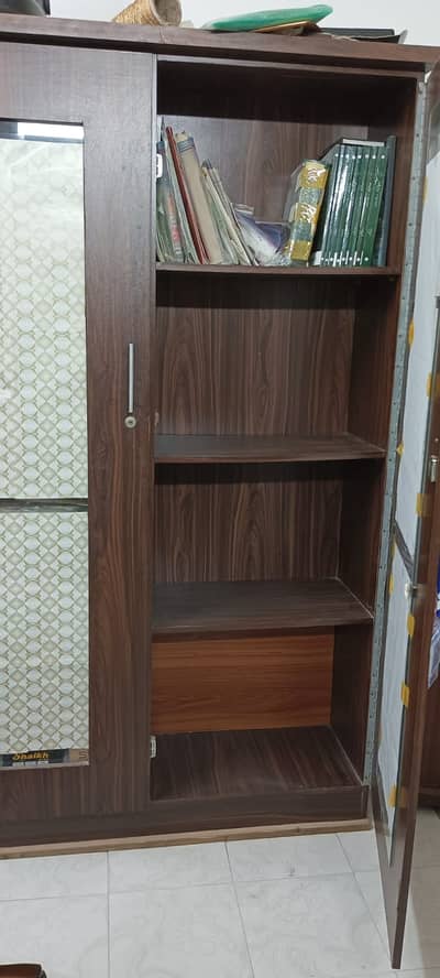 CUPBOARD FOR SALE IN BRAND NEW CONDITION