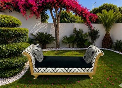 Luxury 3-Seater Gold-Leaf Divan / Settee – Designer Upholstery