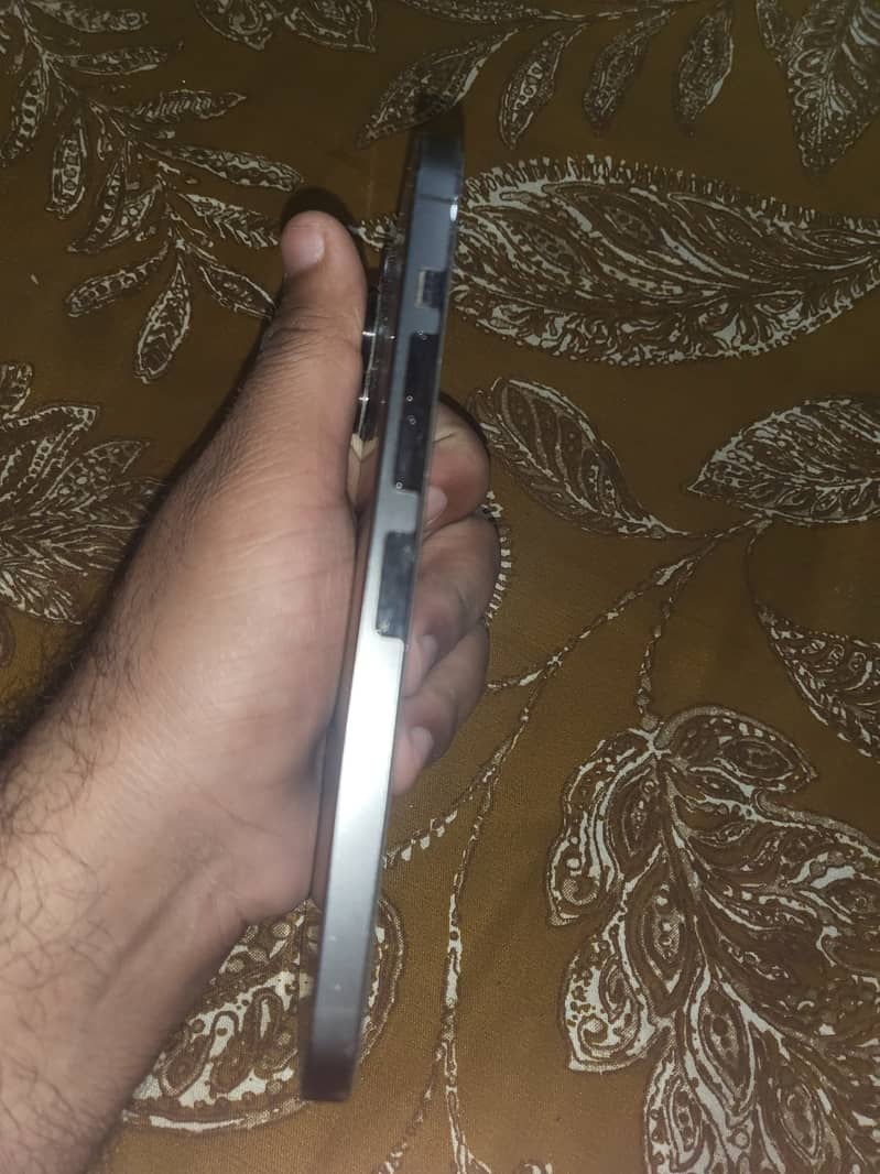 iPhone 13 Pro Max 9