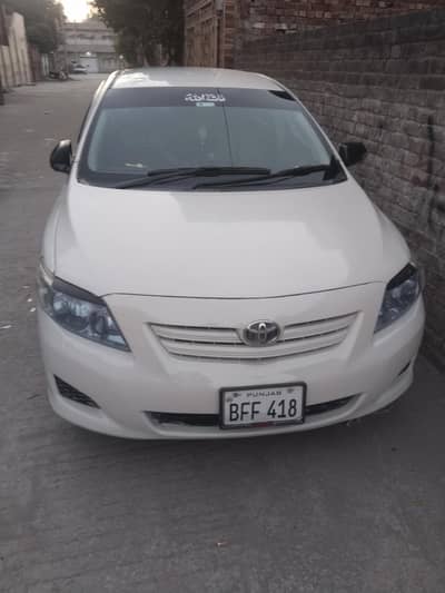 Toyota Corolla xli converted to Gli neat and clean family car