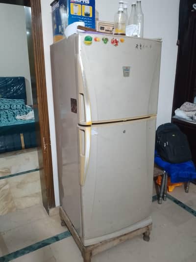 Dawlance Fridge Forsale.