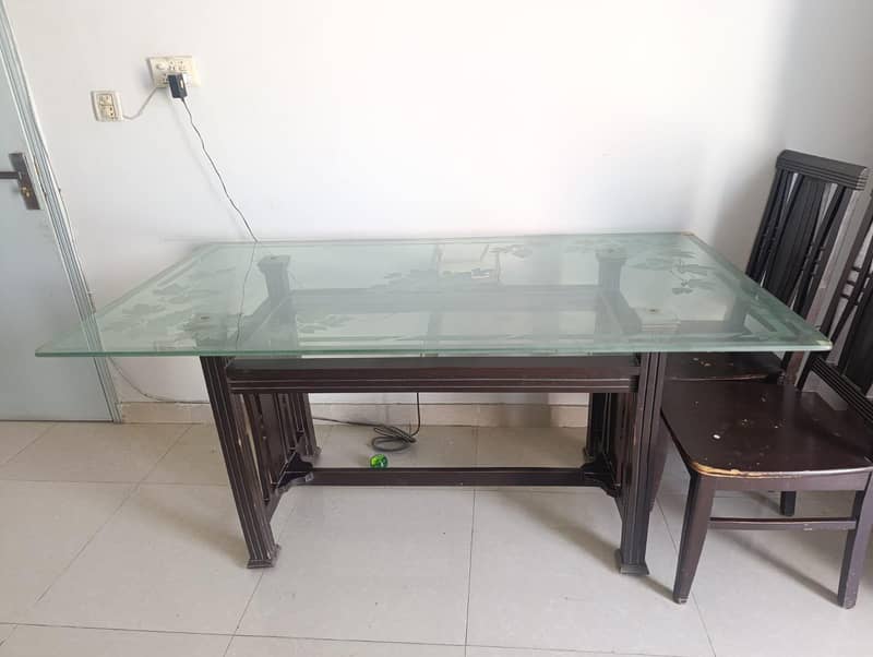 Dinning Table 0