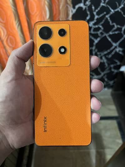Infinix Note 30