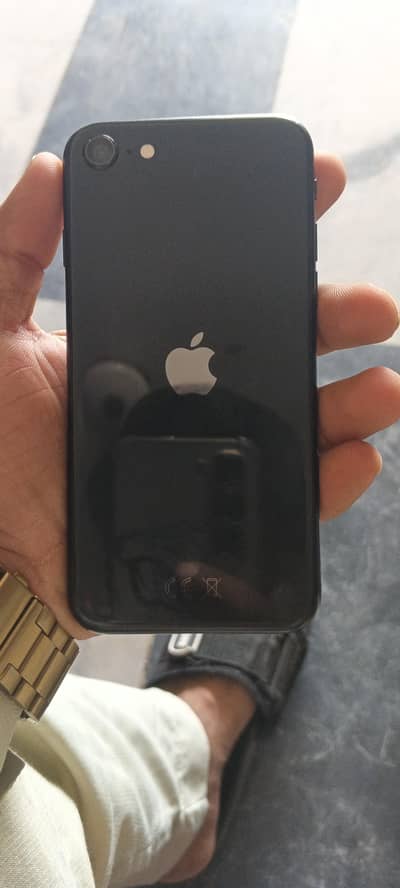 IPHONE SE 2020